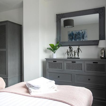 Ludlow Drive 3 Bed Contractor Family Town House In Melton Mowbray Exterior foto