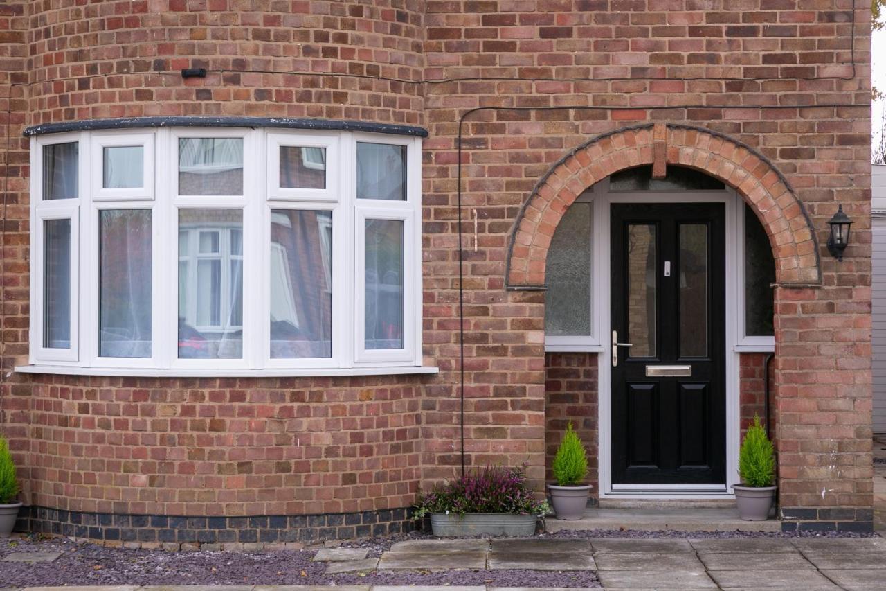 Ludlow Drive 3 Bed Contractor Family Town House In Melton Mowbray Exterior foto