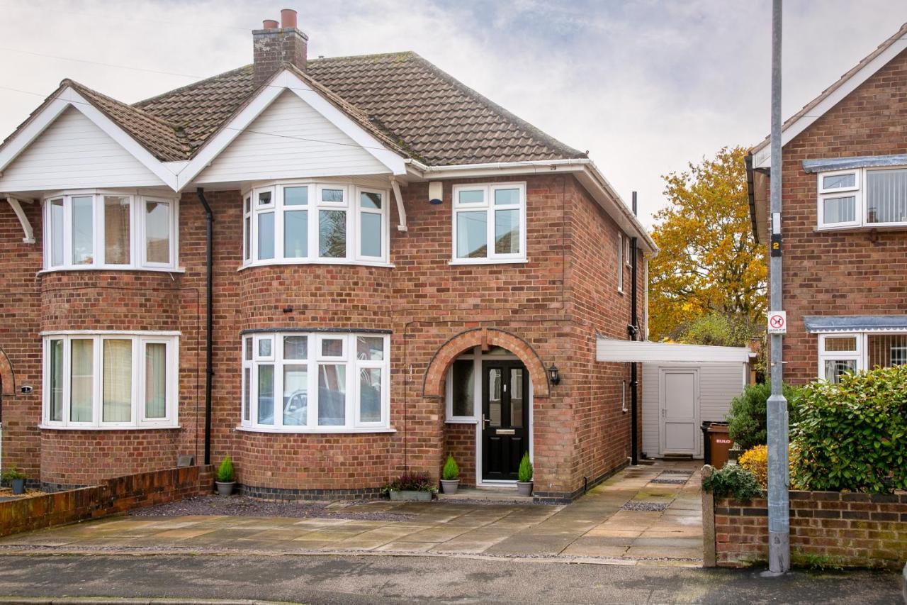 Ludlow Drive 3 Bed Contractor Family Town House In Melton Mowbray Exterior foto
