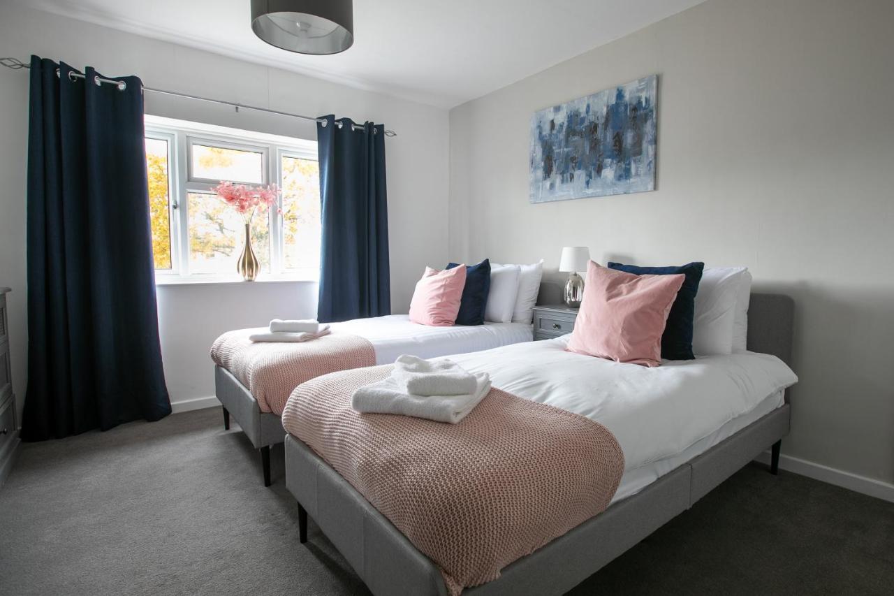 Ludlow Drive 3 Bed Contractor Family Town House In Melton Mowbray Exterior foto